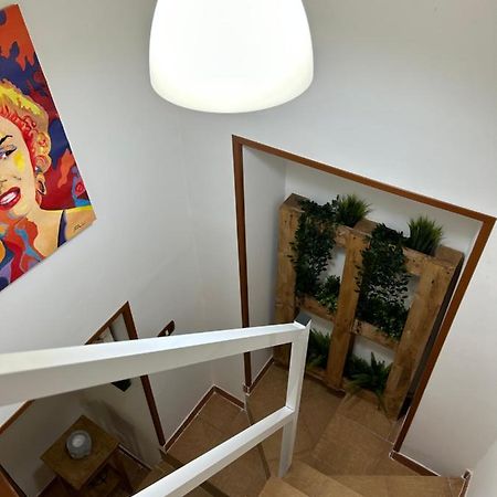 La Casa Di Rocco Apartment Napoli Ngoại thất bức ảnh